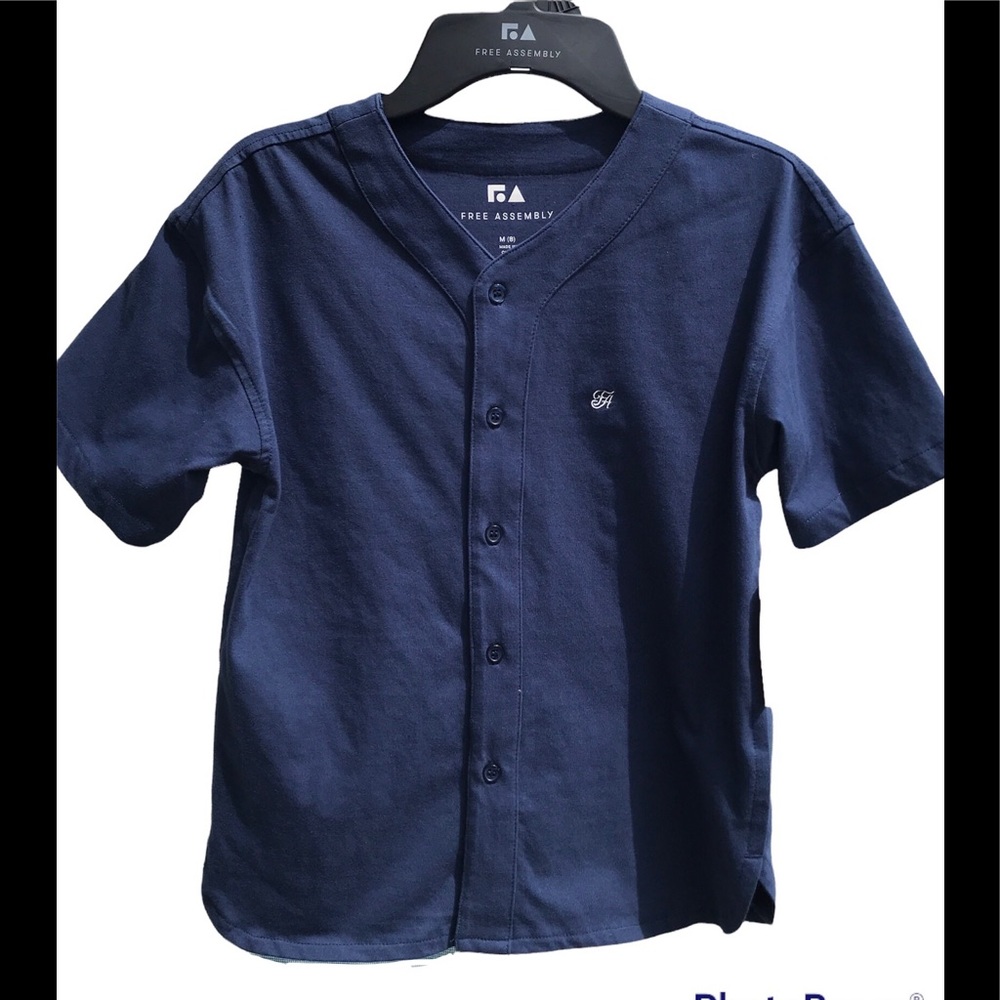 NWT Free Assembly Shirt Sleeve Button Down Top Sz M Navy